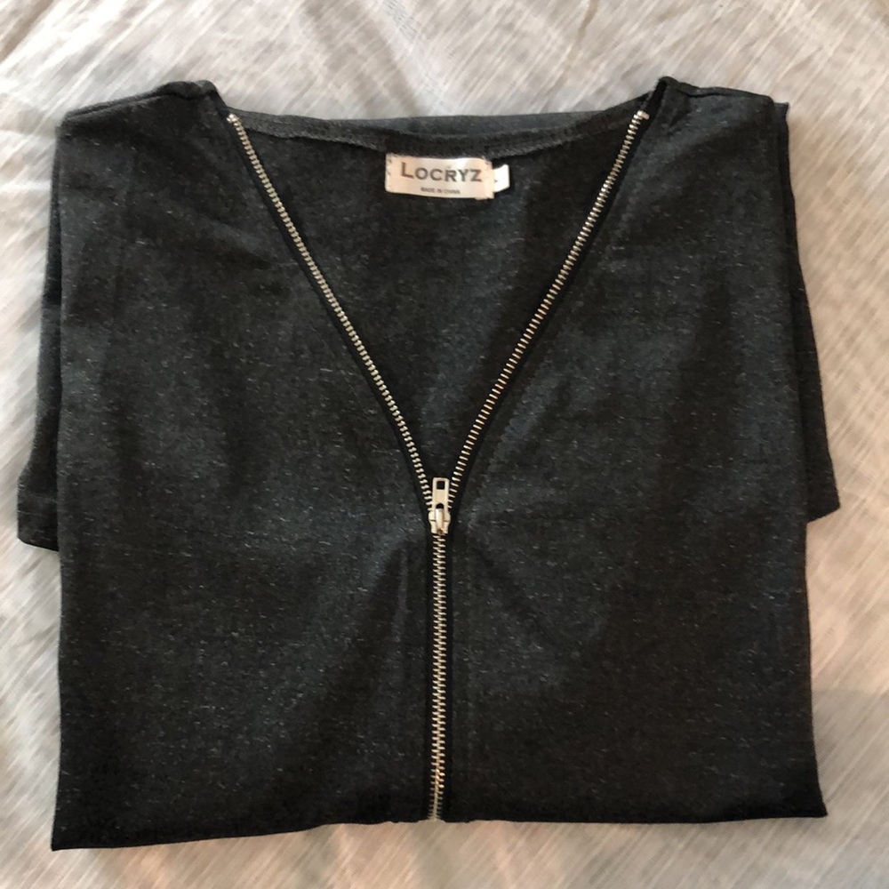 Locryz very silky feel woman’s top size Large